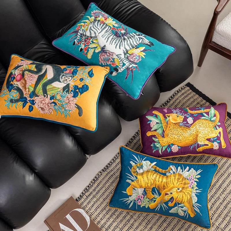 Jungle Animal Pillows Luxury Velvet Cushion Case Zebra Tiger Leopard Decorative Pillow Cover For Sofa Chair Home Decorations