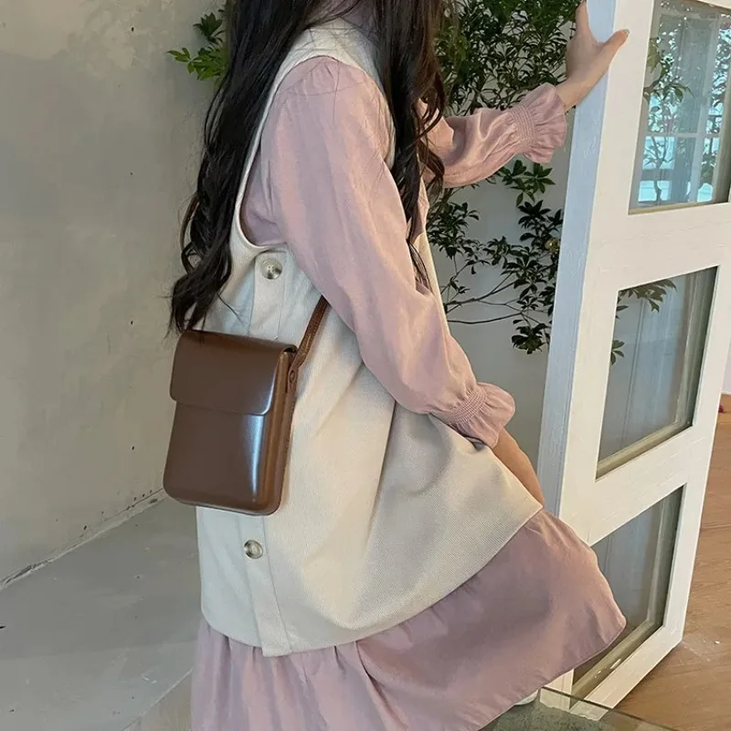 

Стильная женская сумка через плечо из искусственной кожи, роскошная сумка через плечо большой емкости с однотонным карманом для телефона с клапаном