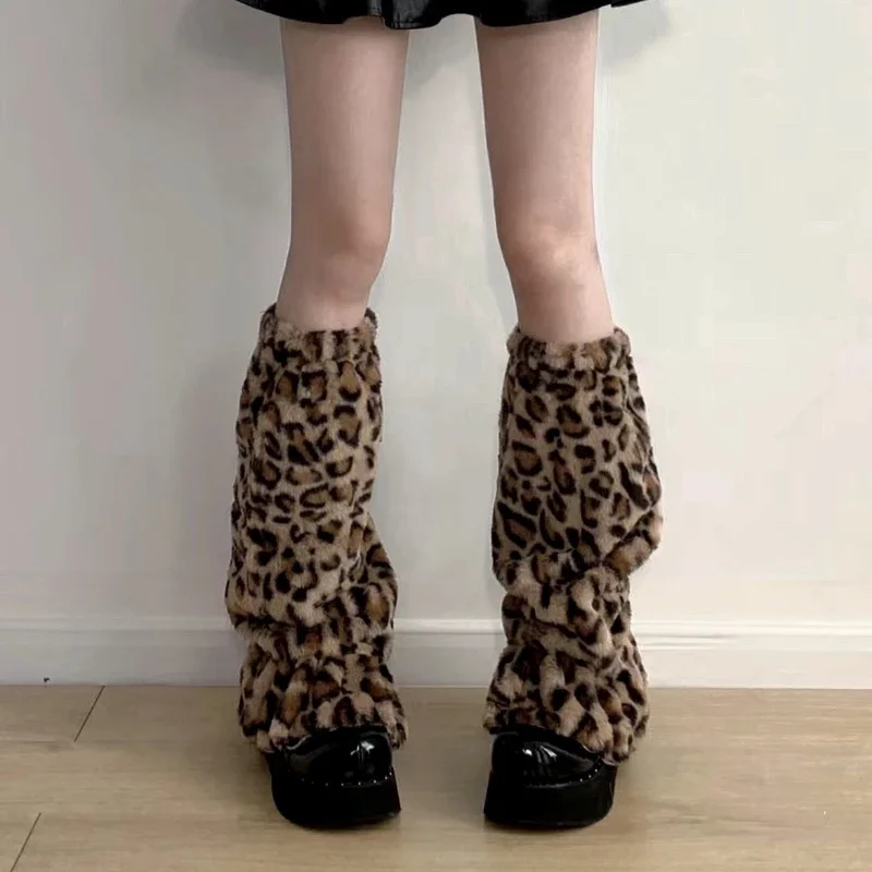 Leopard Graphic Plush Pile Socks Flared Leg Warmer Y2k Girl 90s Stockings Winter Knee Pads Thick Goth Jk Uniform Wide Leg Socks