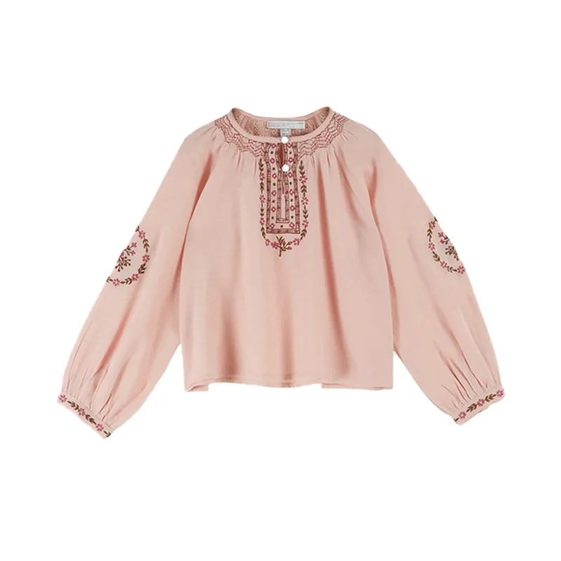 سترات الأطفال 2025 F/W EM للفتيات على الطراز الرعوي هوت كوتور قميص مطرز بالزهور بنطلون بناتي بدلة بحمالات #5