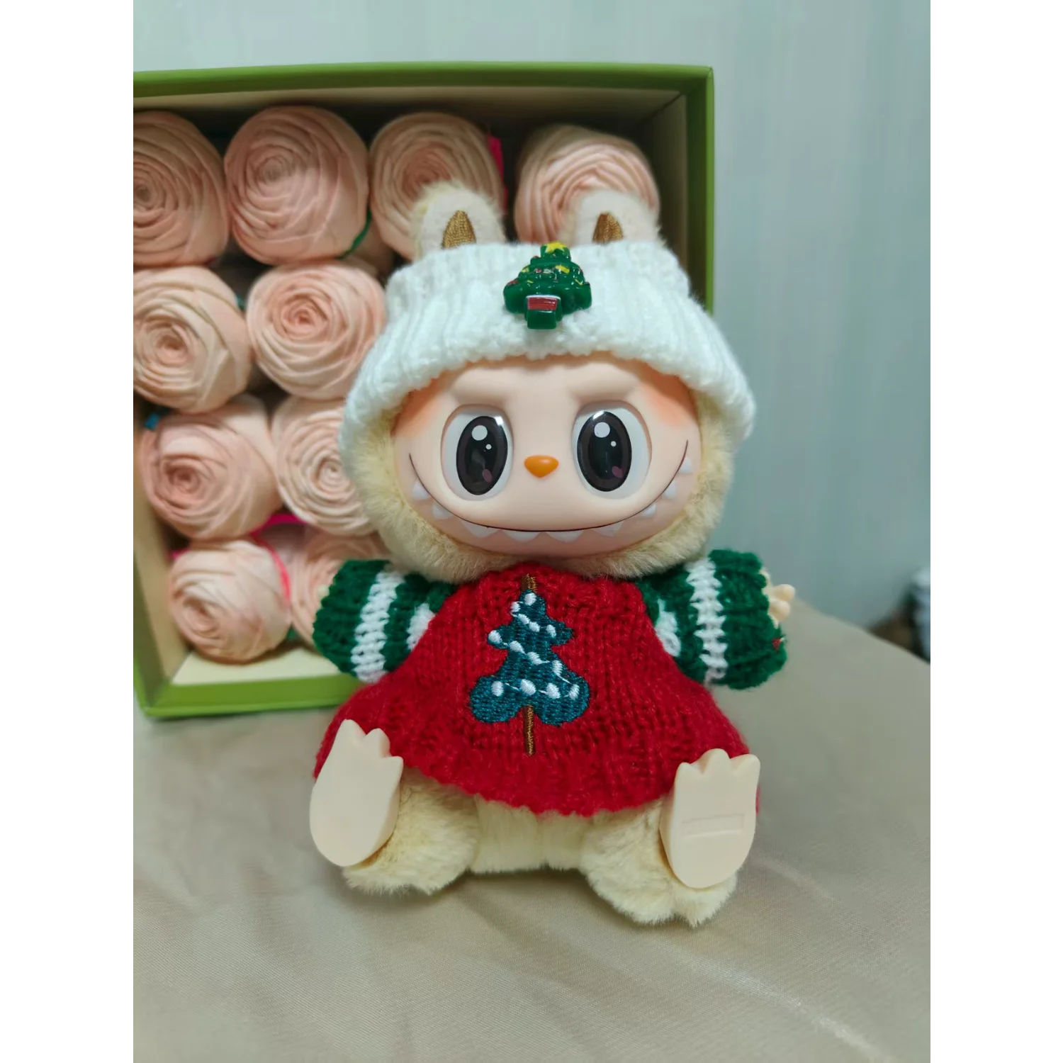 Per 15-17 Cm V1v2 Labubu Vestiti Vestito Labubu Seduto Vestito Di Natale Festa Orso Etichetta Cappello Bambole Accessori Decorazione Carino