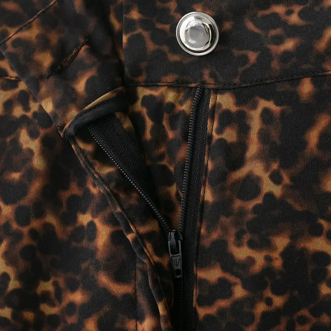 Celana Wanita Motif Hewan Model Kaki Lebar Pinggang Tinggi Motif Leopard Kancing Ritsleting Lipit Longgar Celana Musim Gugur Awal Celana Baru