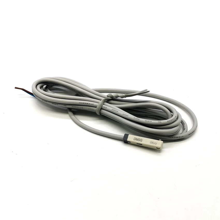 

1pcs AirTAC Solid State Sensor DMSG-020 2 wires 10~28VDC DMSG-N020 NPN type DMSG-P020 PNP Type 3 wires 5~30V DC