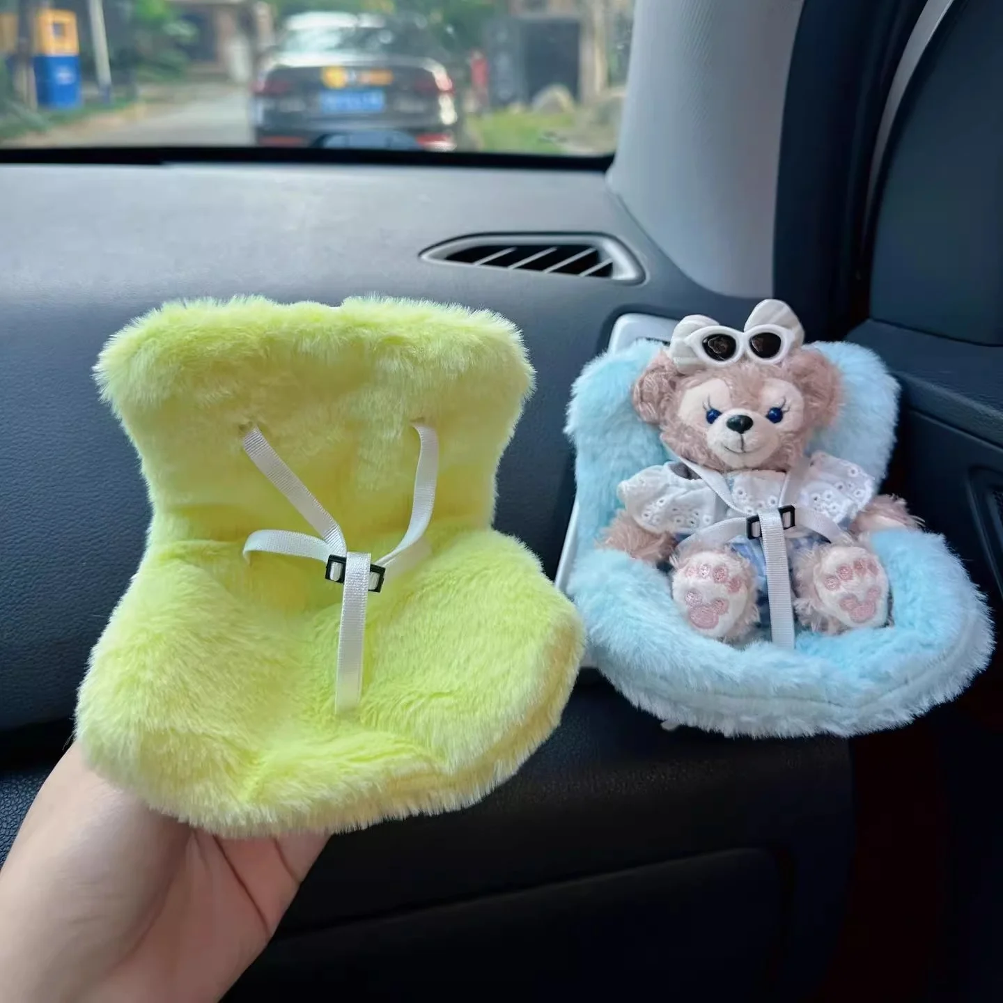 Labubu Autostoeltje Voor 15-17 Cm Mini Pluche Idool Pop Luchtuitlaat Aromatherapie Auto Ornament Geschenken Auto-interieur Decoratie