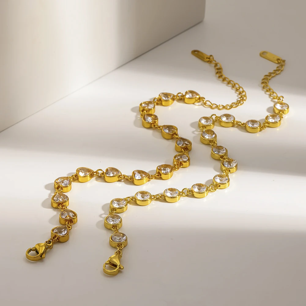 Sparkling Round Heart Bracelet 18K Gold Plated Pavé Zirconia Waterproof Chain Luxury Dainty Stainless Steel Jewelry for Women