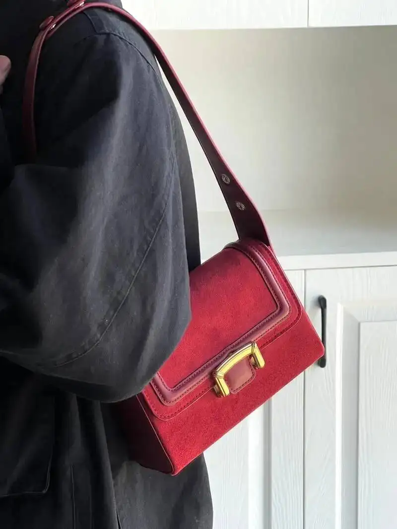 Bloom Vintage Red Shoulder Square Bag Women Retro Autumn Veet Chic Handle Handbag Female Elegant Versatile Purse 2024 New