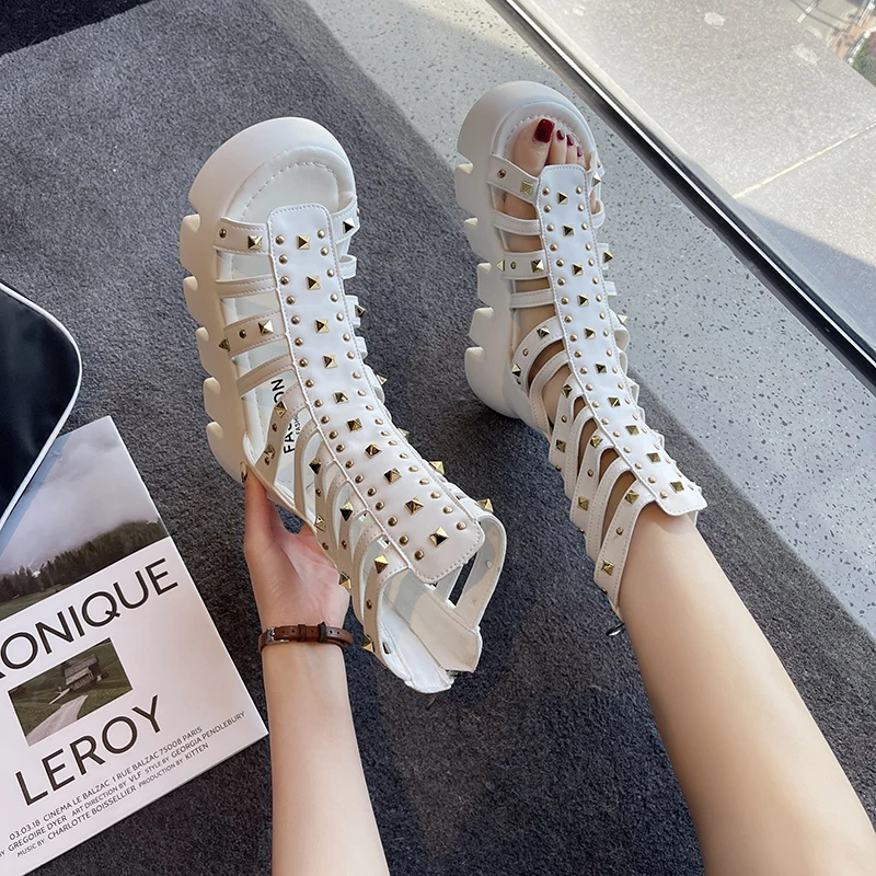 2022 Sandals Ladies Shoes Summer Suit Female Beige Women\'s Heels Med Open Toe New Studded Black Fashion Girls Boot Velvet Medium