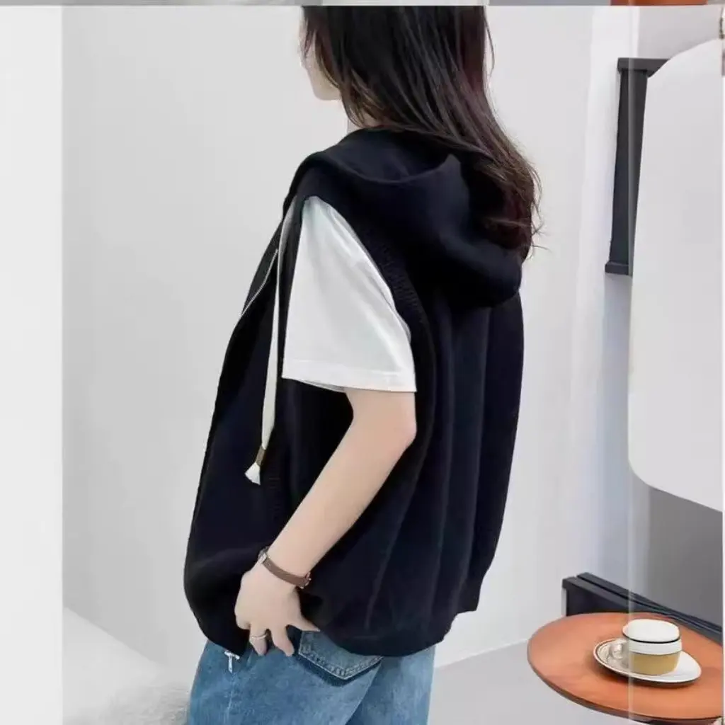 

Women's Korean Style Hooded Knitted Vest Autumn Winter Outer Wear Zipper Cardigan Sweater Coat Fashion Trend