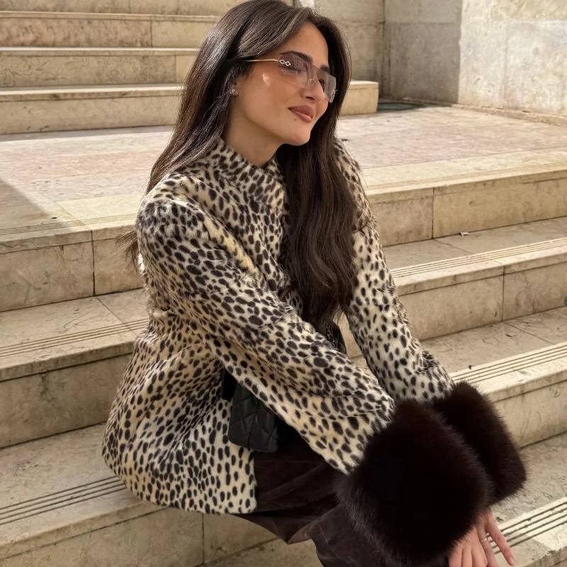 Retro Bambi Print Faux Fur Coat Women Stand Collar Plush Cuff Slim Short Jacket Long Sleece Outwears 2026 Fall Winter Streetwear