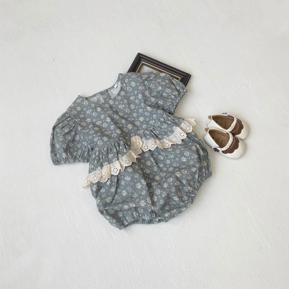 Summer Baby Girl Clothes Pure Cotton Breathable Small Floral Palace Retro Bag Fart Clothes Cute and Comfortable Kids Rompers