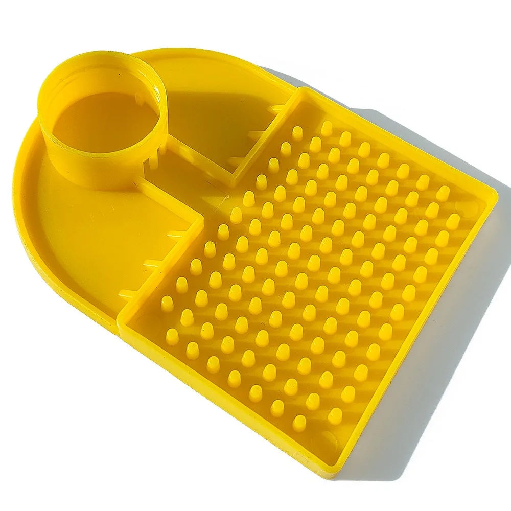 

10pcs Creative Anti Drowning Bee Water Feeder Plastic 30mm Dia Honey Feeder Bottle Adapter Beekeeping Tools Outdoor