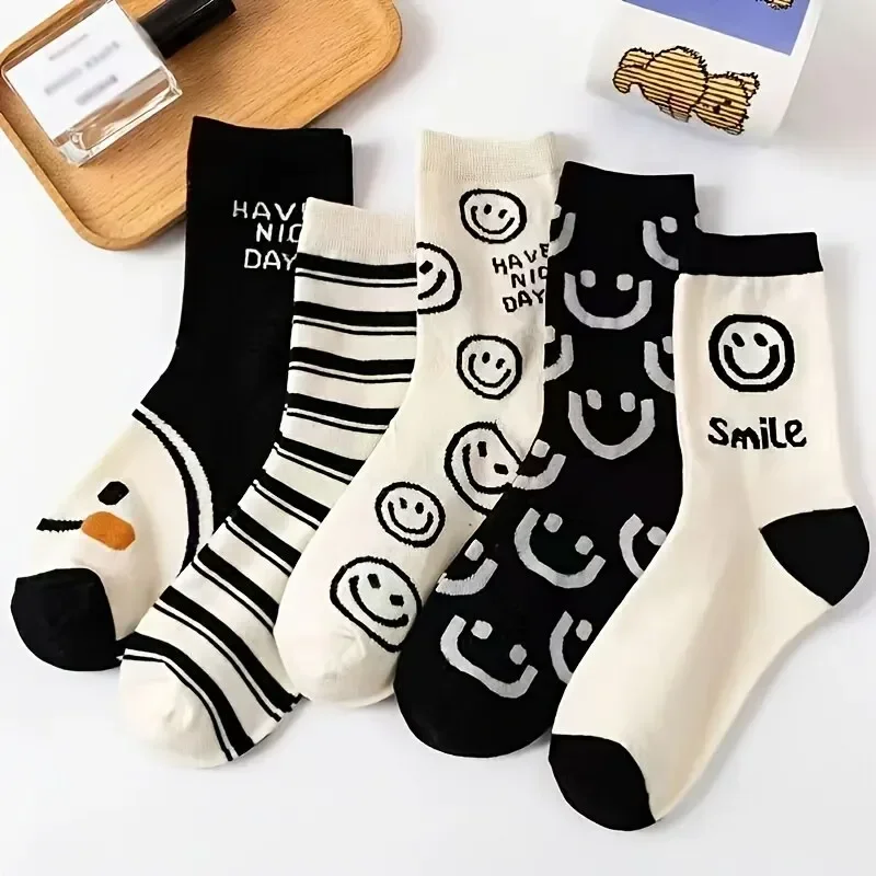 5 Pairs Happy Face Crew Socks , Cartoon Cat Breathable Cotton Mid Tube Socks, Women\'s Stockings & Hosiery