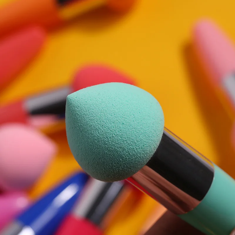 ฟองน้ำแต่งหน้าแบบมีด้ามจับ รูปหัวใจ แปรงแต่งหน้าเนื้อเนียน รูปทรงสวยงาม อุปกรณ์แต่งหน้าสำหรับผู้หญิง