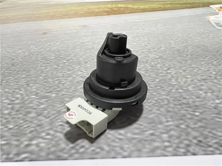 1pc for  VESPAs  GTSs GTVs Medley Lock switch electric lock connector