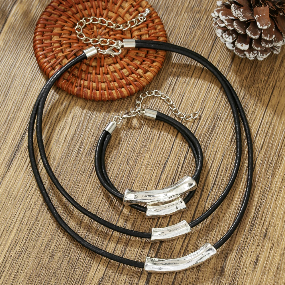 

2Pcs/Set Irregular Oval Metal Necklace Bracelet Set For Women Vintage Silver Color Faux Leather Double Layered Chain Jewelry