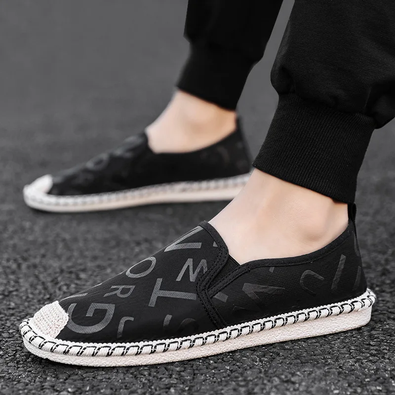 Summer Fashion Black Letters Flat Embroidery Shoes Men Casual Low-cut Fisherman Shoes for Men Comfortable Loafers Mens Footwear