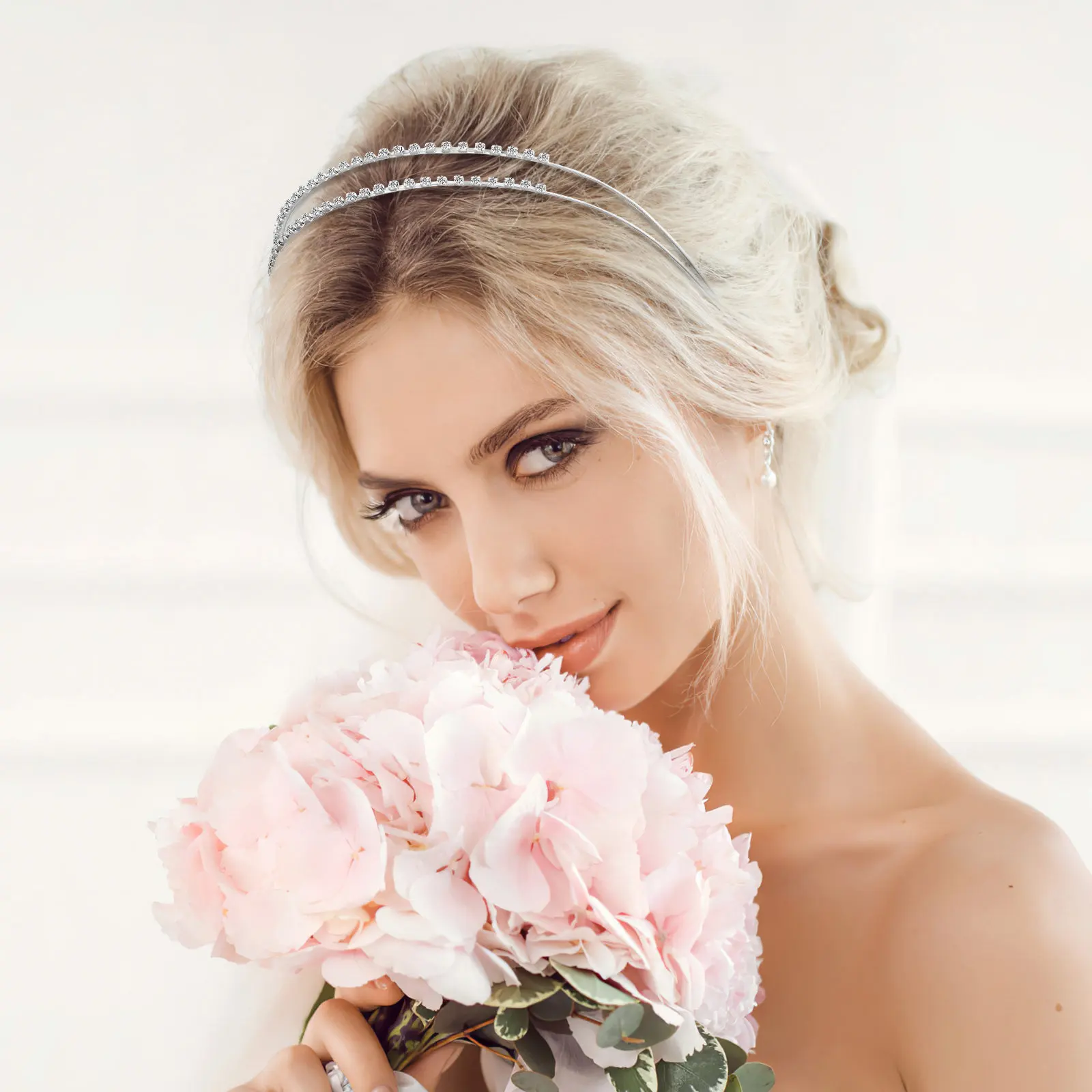 

Набор из 4 свадебных повязок на голову со стразами для женщин, тонкие металлические блестящие свадебные украшения для волос, универсальный декор для невесты