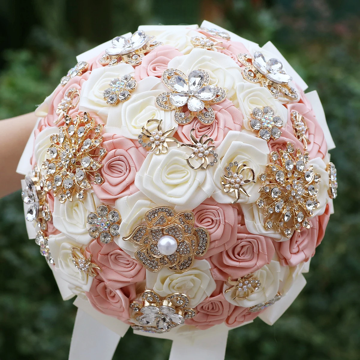 

Pink Satin Rose Bridal Bouquet Romantic Wedding Accessories Handmade artificial flowers Bridesmaid ribbon bridal bouquet W402