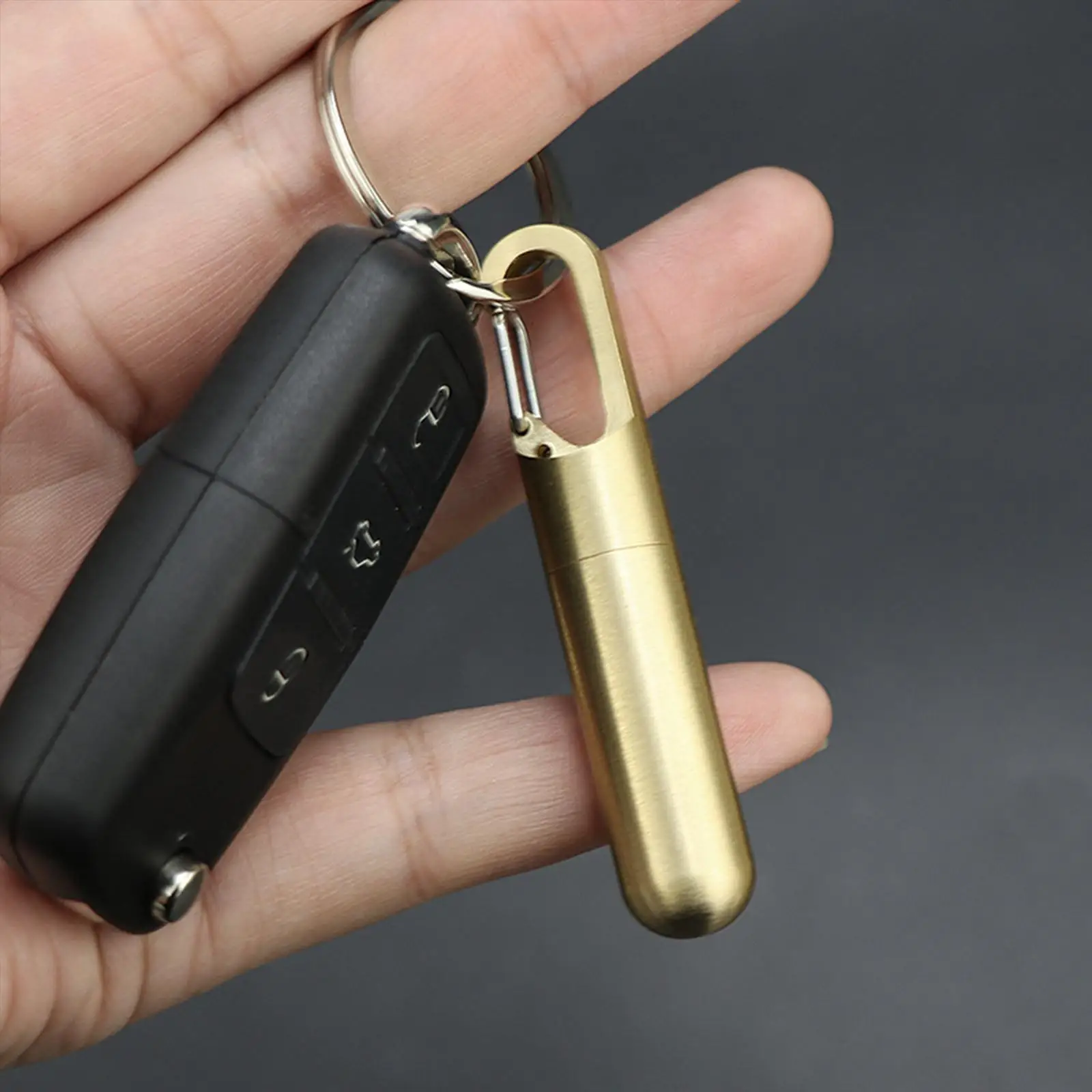 

Cellphone Box Keychain Case Brass Keychain Holder for Camping