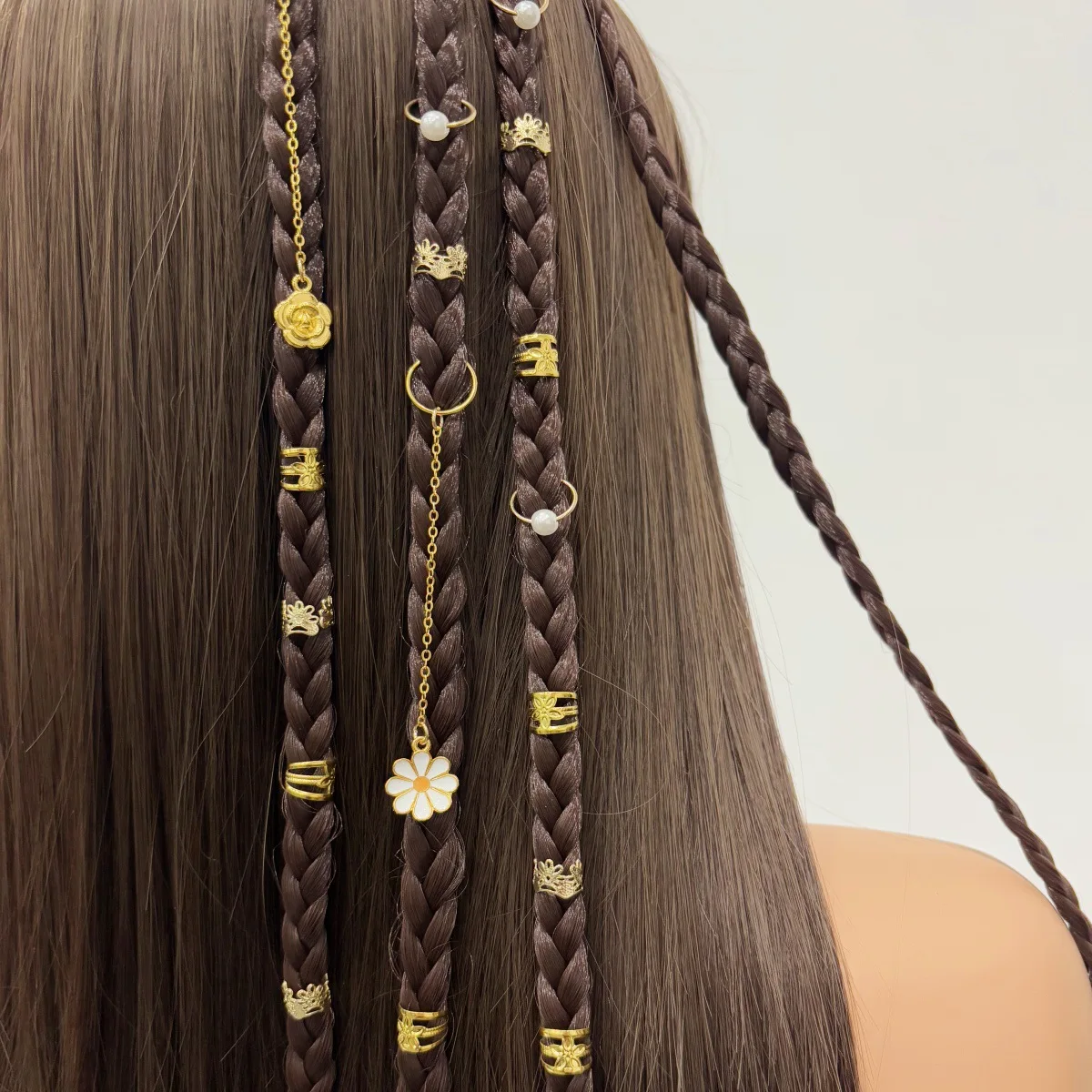 

45 Pieces Flower Tassel Pendant Hollow Hair Rings For Braiding DIY Sweet Fresh Metal Alloy Cuffs Strong Grip