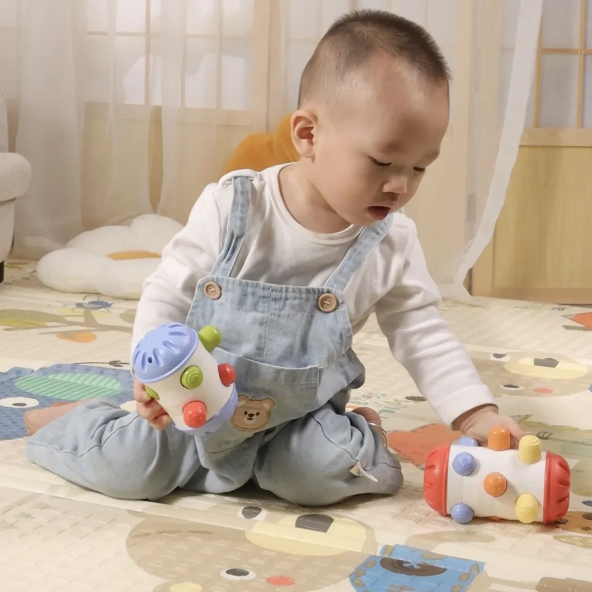 Jouets apaisants pour nouveau-nés et tout-petits âgés de 0 à 1 an, boule roulante, rouleaux poussant et poussant, musique, puzzle pour bébé