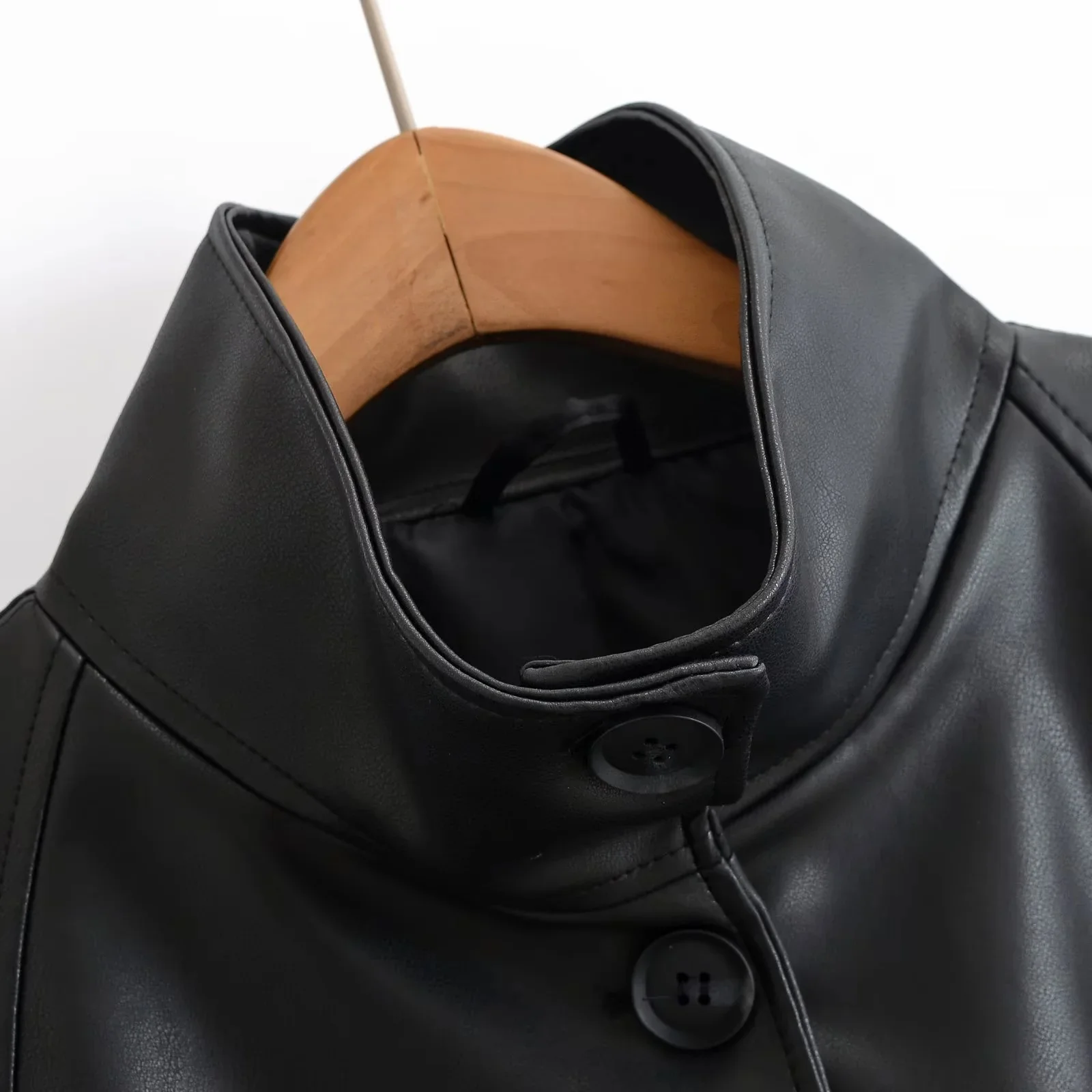 KONDALA Elegante Lässige Damen-Lederjacke mit Stehkragen, Einreihig, mit Gürtel, Modische Herbst-Winter-Urlaubsjacke 2026 – Detail 5