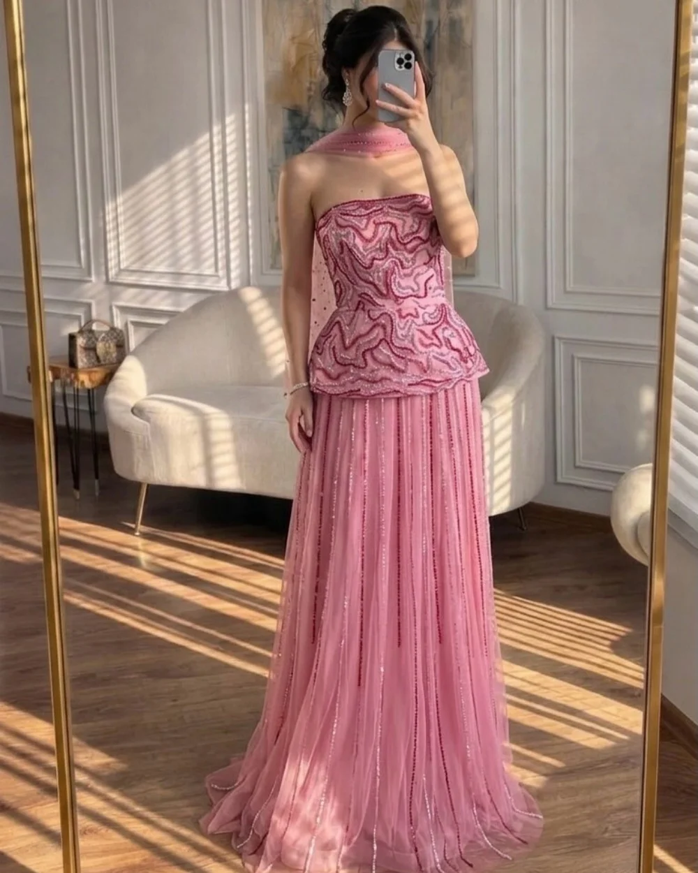 

Customized High Quality Women Tulle Beading Sequined A-Line Evening Dresses Fashion Strapless Sleeveless Floor Lenght Prom Dress