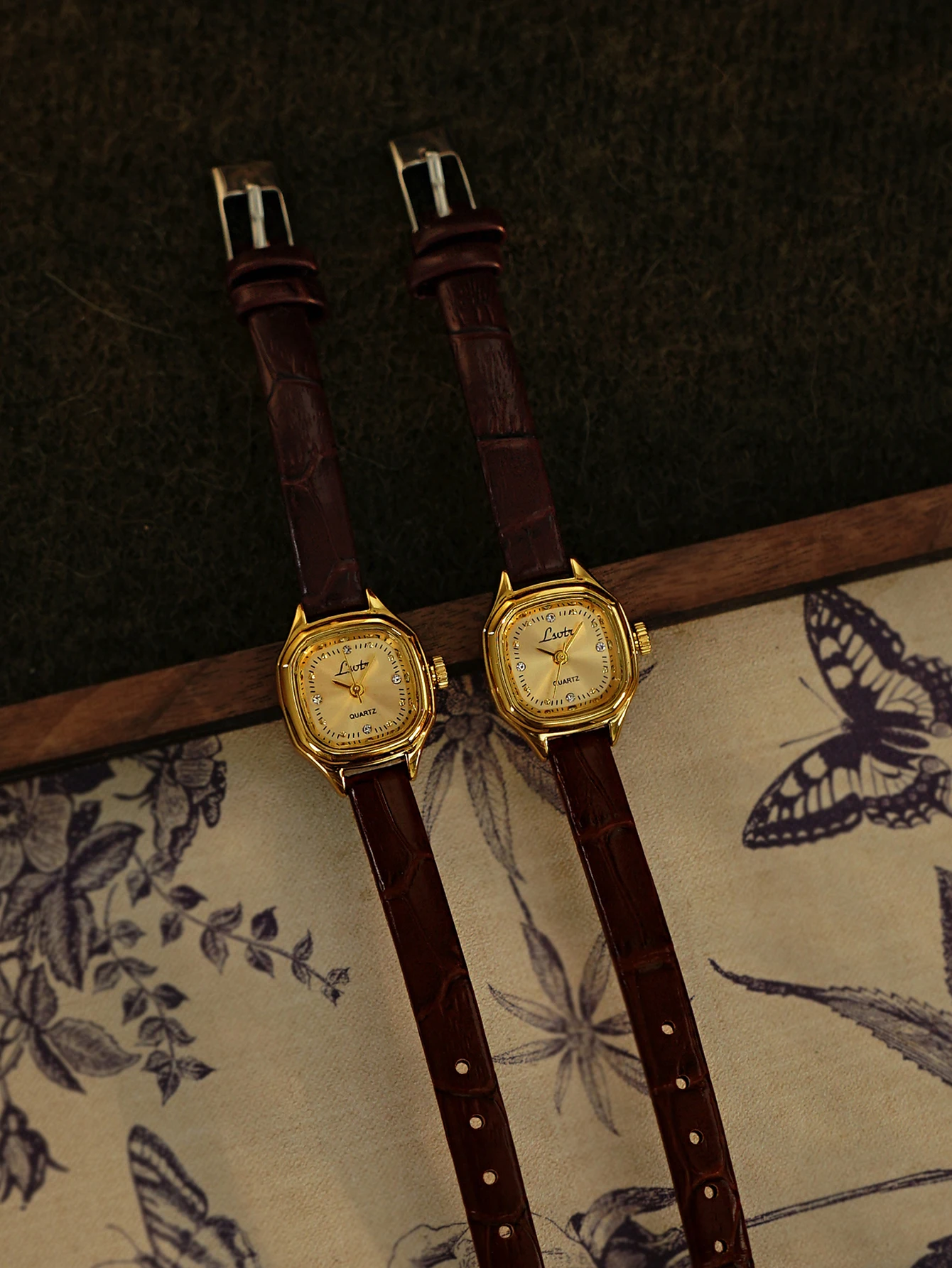 1 PC Mini Gold Square Dial Watch | Vintage-Style, Brown Leather Band, Water-Resistant | Minimalist & Elegant Women‘s Wristwatch image 4