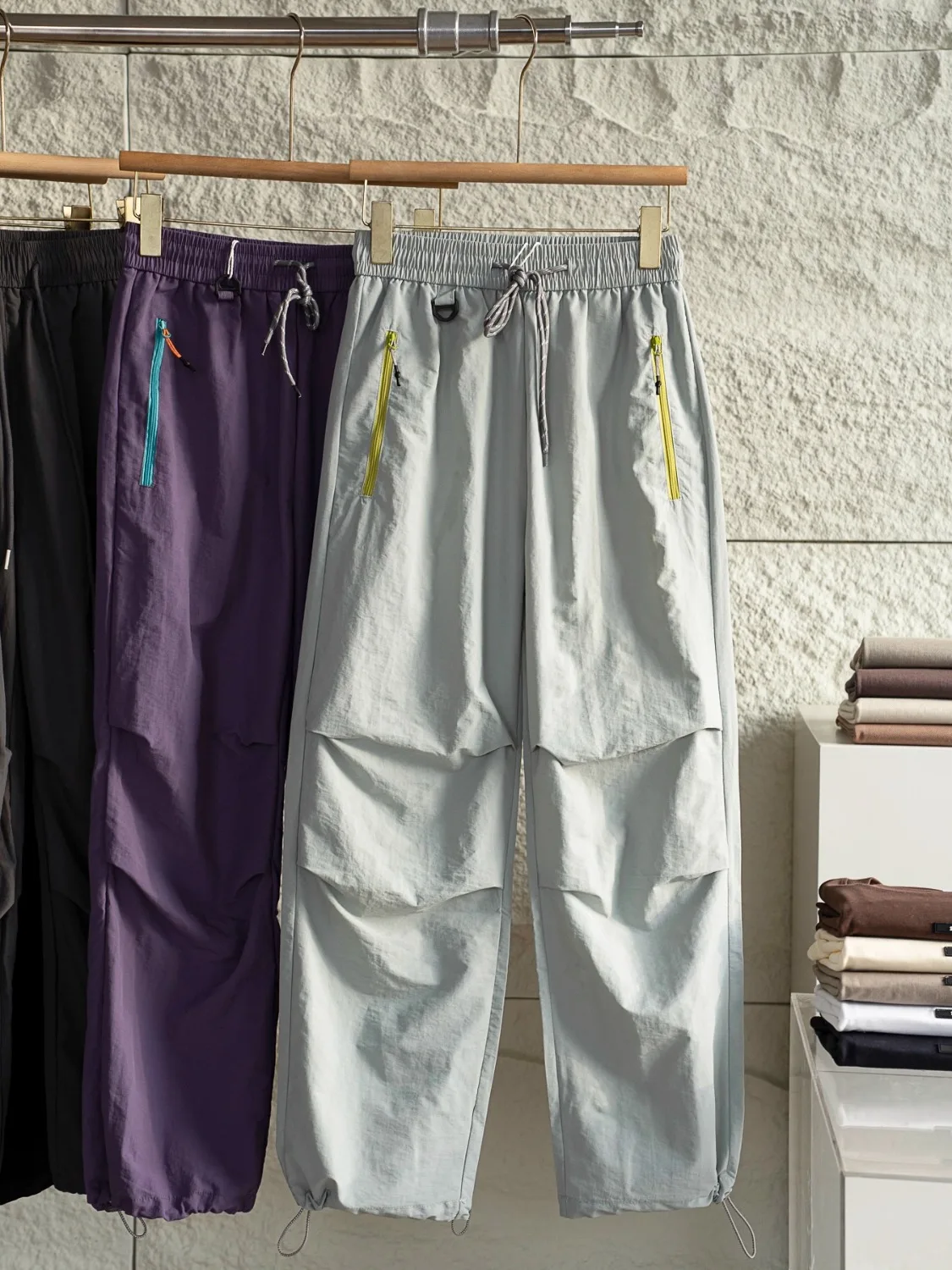 

Новый дизайн, уличные рабочие брюки для мужчин, новинка весны и осени 2025 года, широкие брюки для альпинизма и отдыха, зарядные брюки