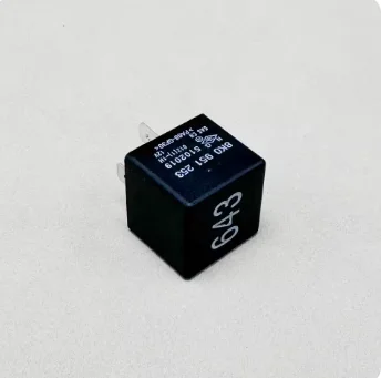 2PCS New Original #643 8K0 951 253 8K0951253