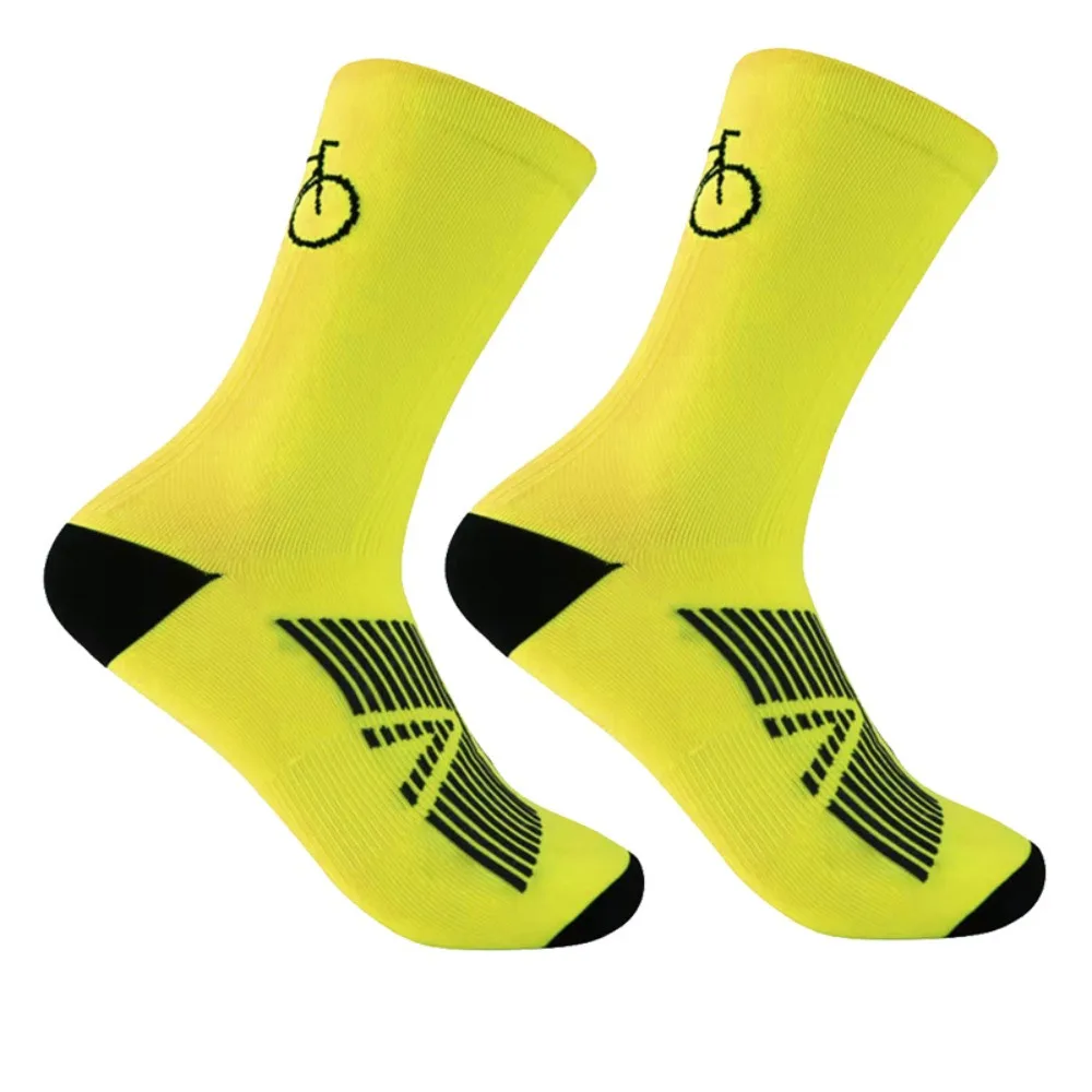 

2 Pairs High Quality Nylon Cotton Sports Socks Mid-calf Breathable Running Socks Sweat Absorption Ski Socks for Men Women