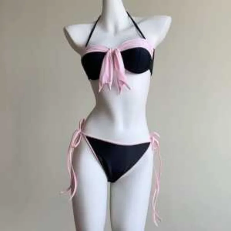 

New Pure Lust Style Sexy Sweet Hottie Black and Pink Contrast Bikini with Small Breasts Gathered
