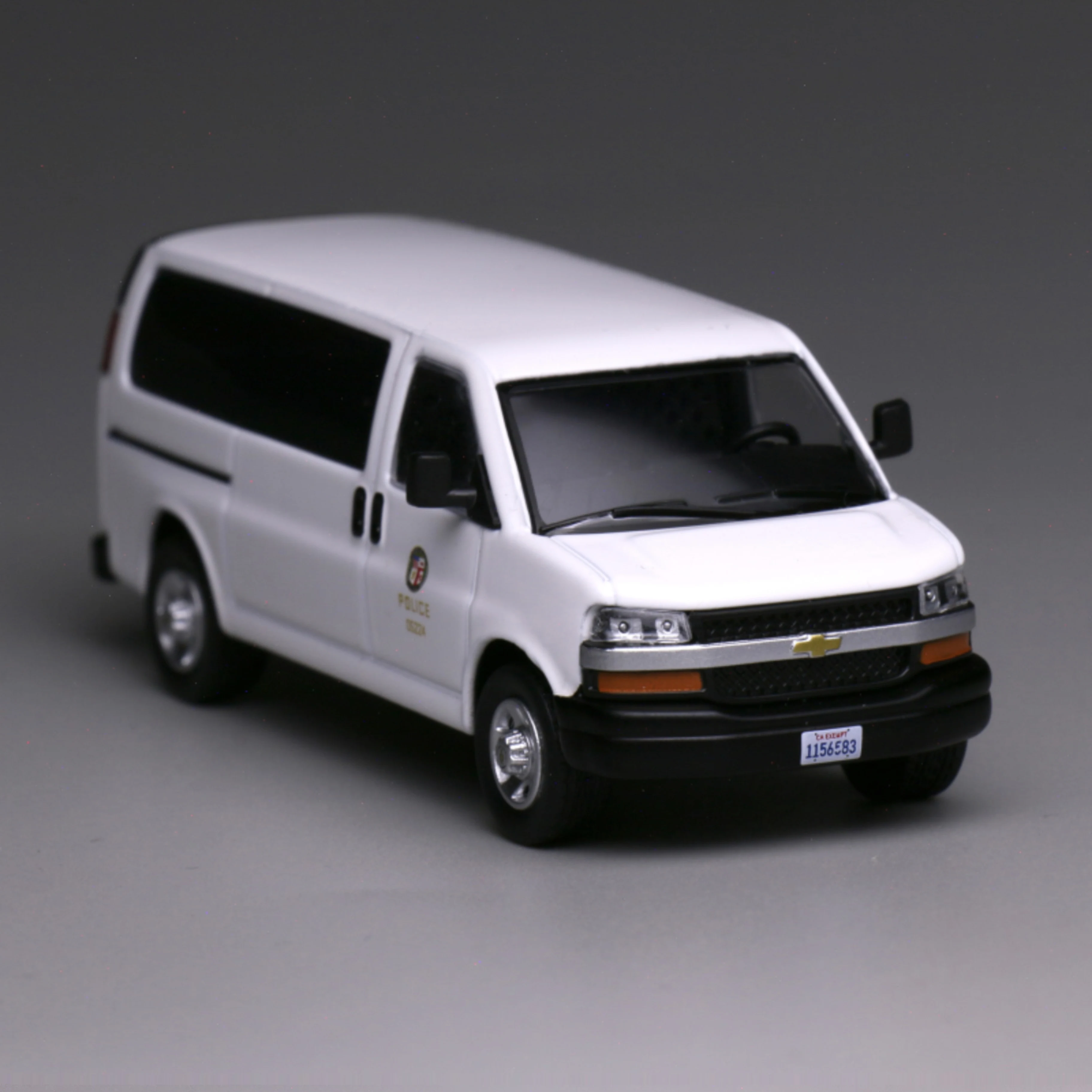 596 รุ่น 1:64 รถตํารวจทาสีขาวไม่มีไฟตํารวจDiecastรถรุ่นของเล่นเด็กและของขวัญ