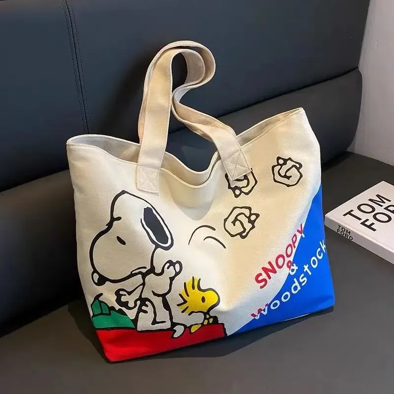 Cartoon Snoopy Canvas Bag Women's Fashion Large Capacity Shoulder Bag Student Popular Handbag Travel Messenger Bag