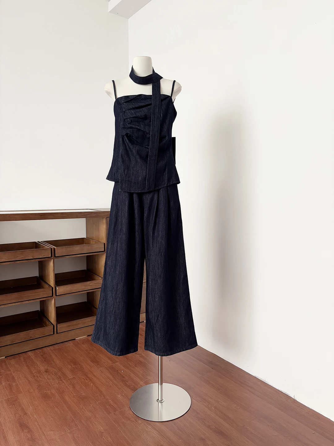 

Spring 2026 Women's Fashion Loose High Waist Wide Leg Pants Two Piece Set Deep Blue Strapless Ensemble Korean Style Polyester