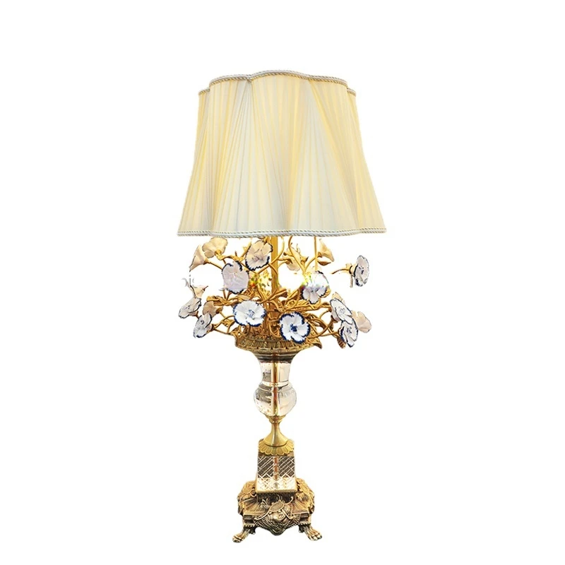 European Exquisite Elegant Floral Table Lamp made of Antique Brass and Porcelain with Lampshade BF11-05283a