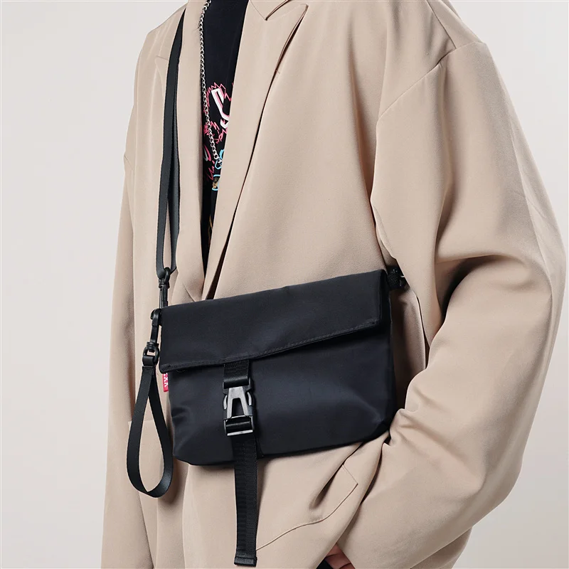 Men Fashion Trend Crossbody Bag Waterproof Nylon Shoulder s For Male Korean Version Simple All-Match Chest