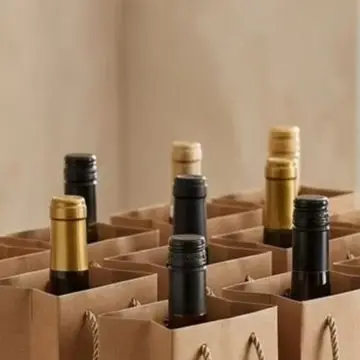 Cowhide Paper Wine Carry Bags for 750ml Bottles 12 Pack Reusable Recyclable Foldable Packaging for Celebrations and ing