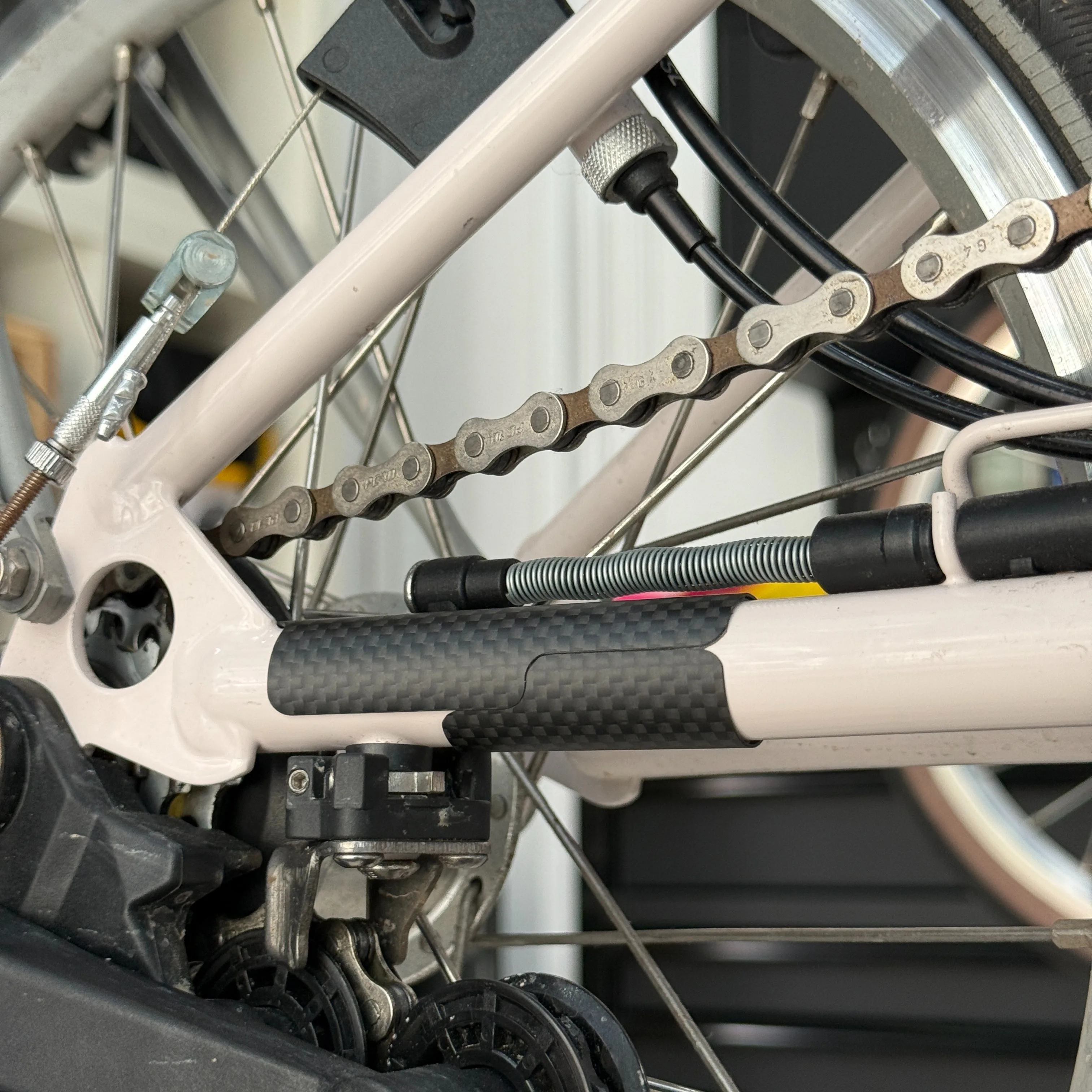 DC Carbon Fiber Rear Fork Carbon Protective Sticker Protective Sheet Set is Available for A P C T-line Brompton