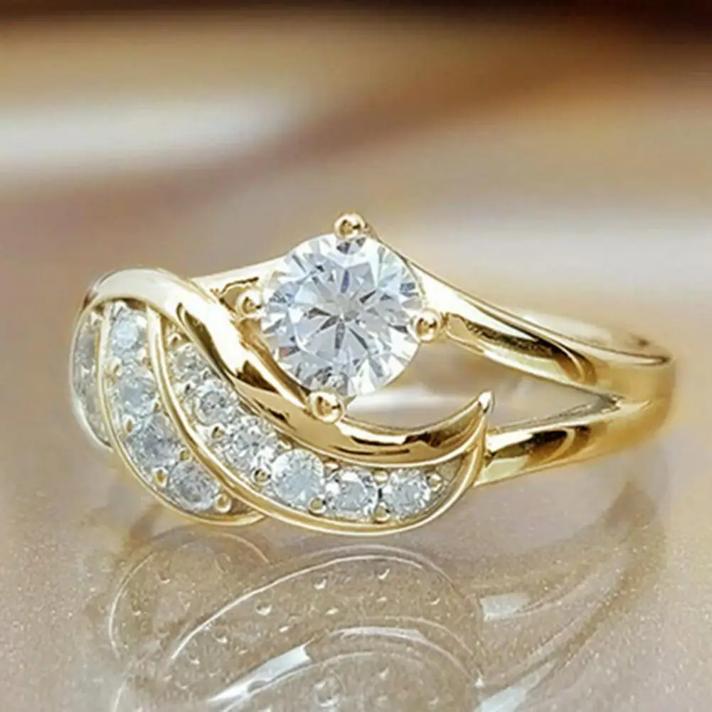 2025 Women Ring Cubic Zirconic Inlaid Round Alloy Angel Wing Shape Wedding Ring Proposal Ring Knuckle Rings Finger Circlet