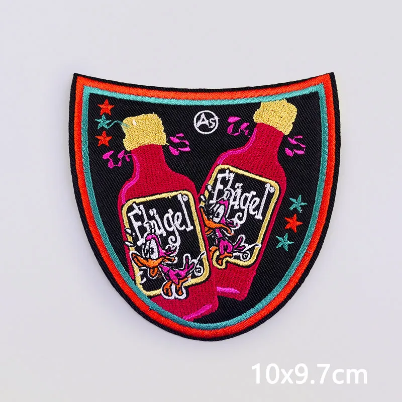 Kruikenstad Peeënrijk Beer Carnaval Embroidery Patch for Clothing Iron on Patches on Clothes Netherland Embleem Party Applique