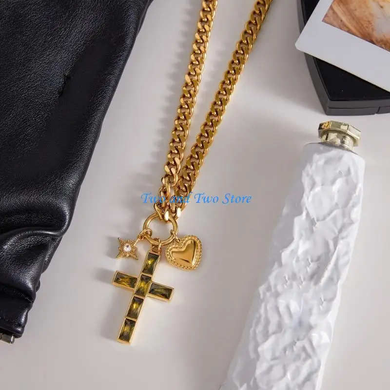 

HX6F Fashionable Crosses Necklace Featuring Zircon Accent Stainless Materials Suitable for Special Occasions