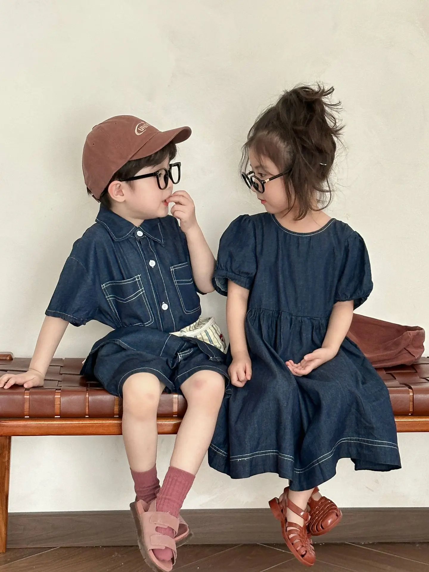 Детская одежда, новинка лета 209, джинсовый костюм для мальчиков, повседневное платье для маленьких девочек, одежда для брата и сестры