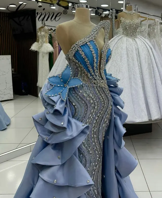 

2026 Dubai Blue Two Pieces Evening Dresses Sparkle Crystals Beaded Sequins Formal Overskirt Wedding Events Party Gown Customized
