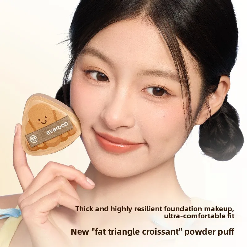 Everbab Makeup Puff Fat Triangle Soft Air Cushion Puff for Liquid Foundation Powder