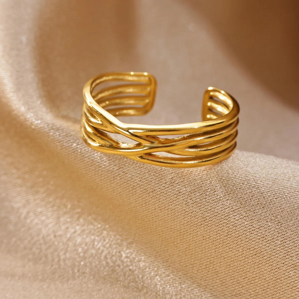 Minimalistische geometrische Wickel-Kreuzringe für Frauen, goldfarben, Edelstahl, offener Kreuzring, Party, Hochzeit, Schmuck, Geschenk – Detail 5