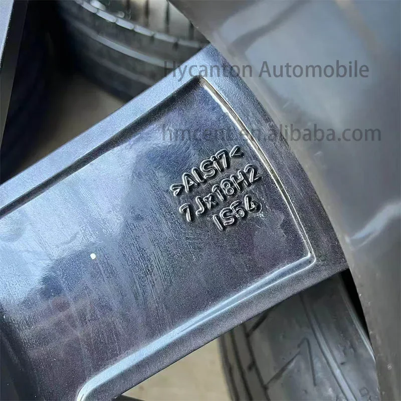 Betrouwbare kwaliteit Automotive Slijtvaste aluminium wielnaafvelgen Gemakkelijk te verpakken Voor BMW mini 18 inch wielnaafband