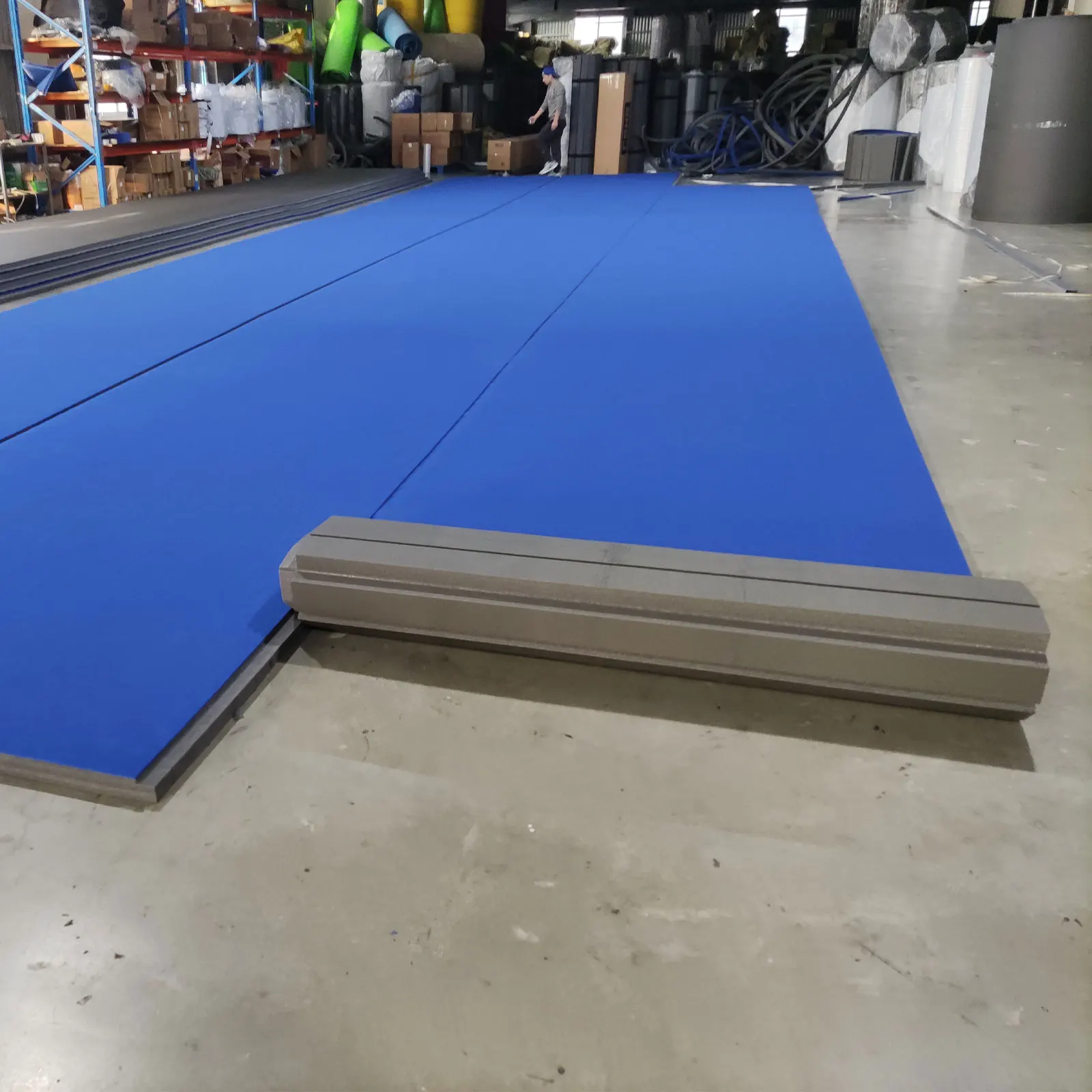 

Customized LOGO Combat Roll Mat XPE Judo Arena Roll Mat Professional Fighting Floor Mat