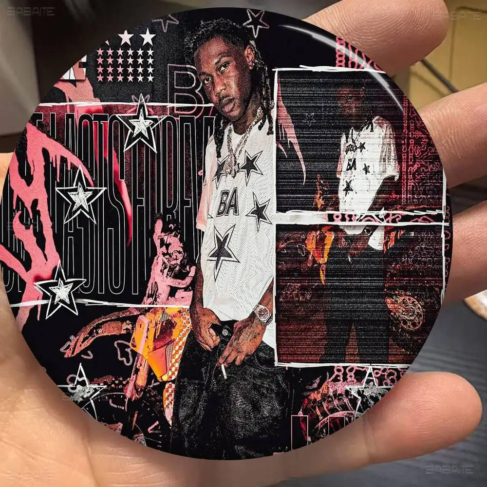 D-Destroy وحيدا مغني الراب 58 مللي متر لطيف أنيمي الشكل أيقونة شارة اليدوية صفيح بروش لحقيبة الظهر الملابس الصدر حلية الهدايا #5