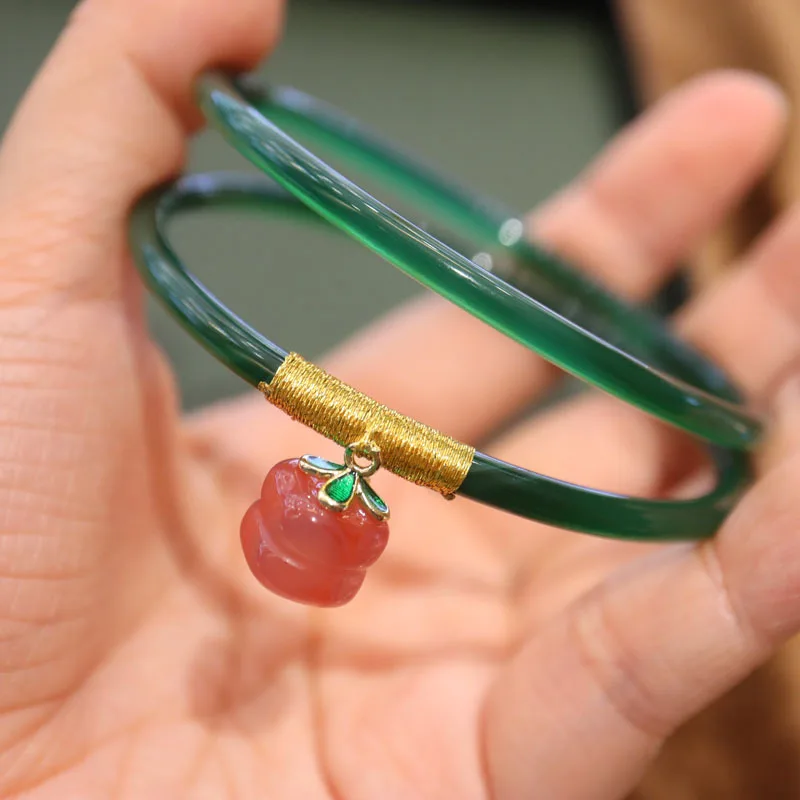 

Green Chalcedony Agate Dangle Bracelets Peach Persimmon Style Ancient Jade Thin Bangles for Girls Niche Jewelry Gifts